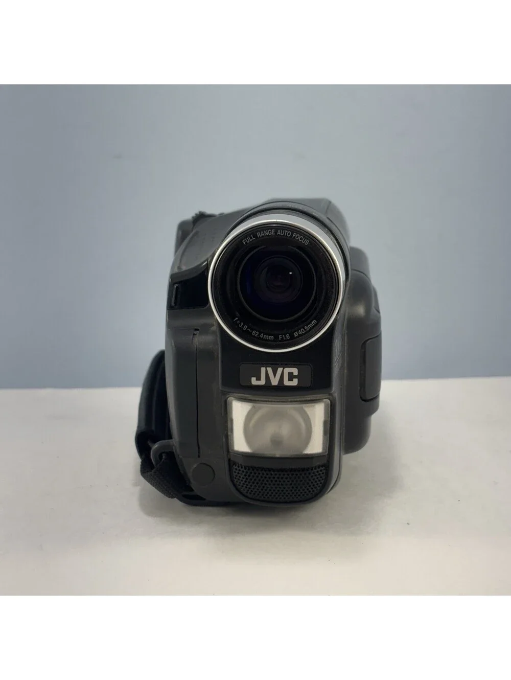 JVC GR-AXM225U Compact VHS C Camcorder Tested NO BATTERY